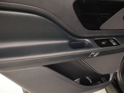 Used 2025 Lincoln Aviator AWD w/ Equipment Group 101A image 18