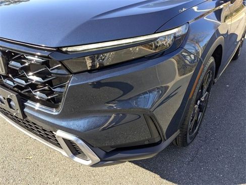 Certified 2025 Honda CR-V Sport Touring image 4