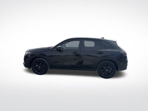 Certified 2025 Honda HR-V Sport image 2