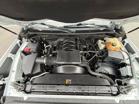 Used 2020 GMC Sierra 2500 4x4 Crew Cab w/ Gooseneck/5TH Wheel Package image 19