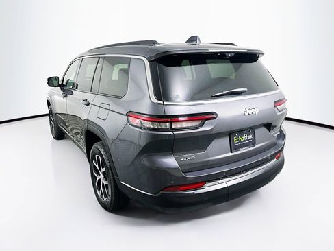 Used 2024 Jeep Grand Cherokee L Limited w/ Luxury Tech Group II image 5