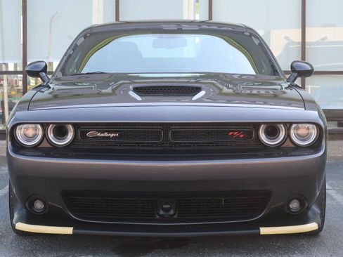 Used 2023 Dodge Challenger R/T Scat Pack w/ Plus Package RWD image 2