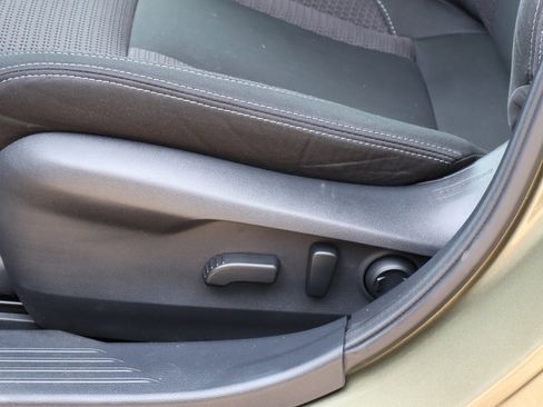 Used 2024 Subaru Outback Premium image 25