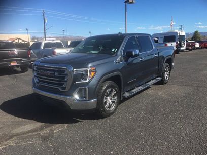 Used 2021 GMC Sierra 1500 SLT w/ SLT Convenience Package