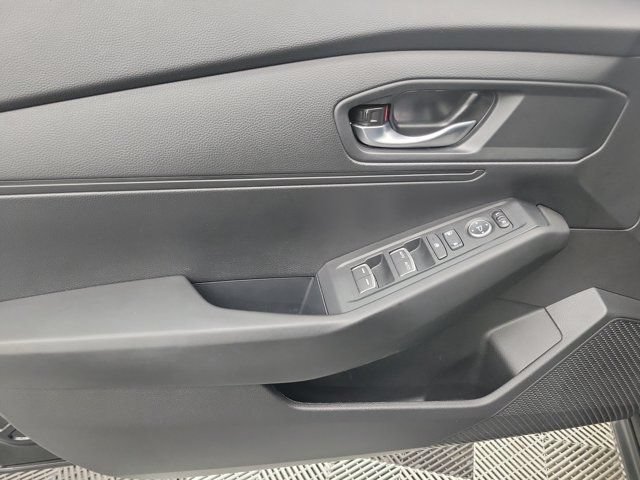 Certified 2025 Honda Accord LX image 19