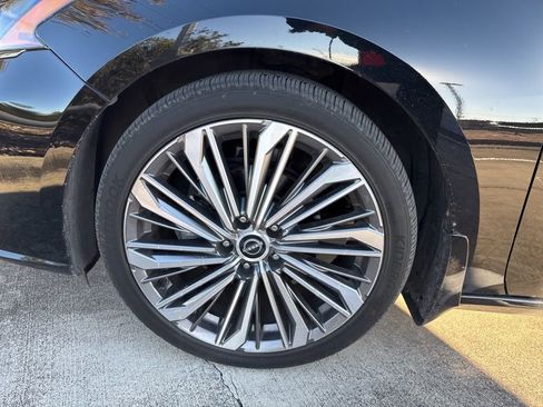 Used 2023 Nissan Altima 2.5 SL image 31