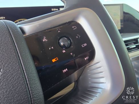 Used 2025 INFINITI QX80 Pure RWD image 16