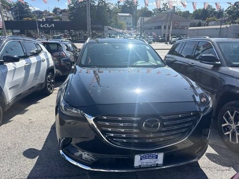 Used 2021 MAZDA CX-9 Signature AWD/4WD image 2