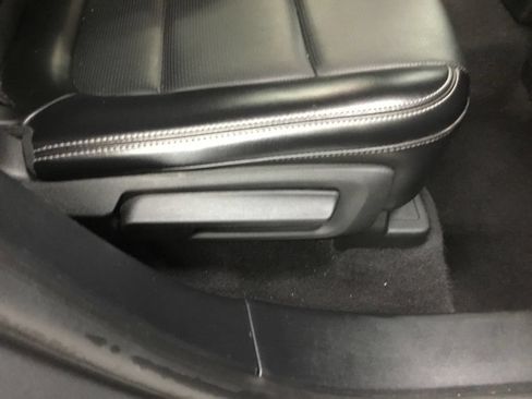 Used 2023 Ford Escape Platinum AWD/4WD image 38