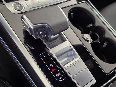 New 2026 Audi SQ7 Prestige AWD/4WD image 28