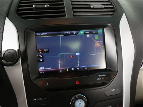Used 2014 Ford Explorer XLT w/ Equipment Group 202A FWD image 34