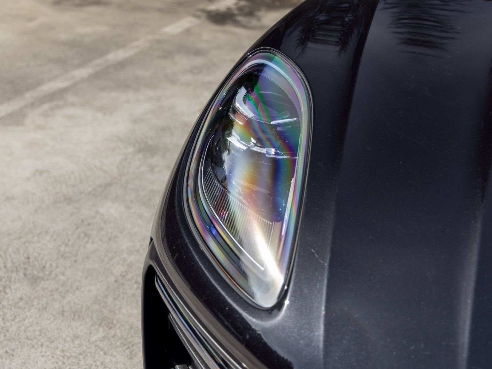 Used 2023 Porsche Macan AWD/4WD image 14