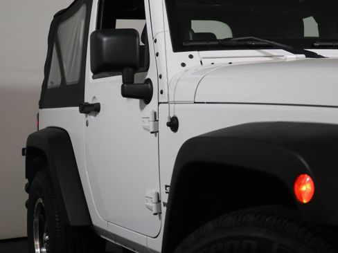 Used 2013 Jeep Wrangler Sport AWD/4WD image 3