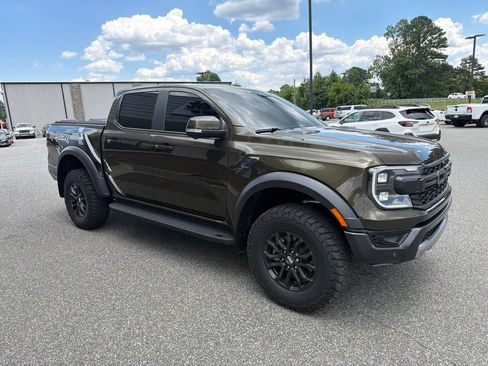 Used 2025 Ford Ranger Raptor AWD/4WD image 10
