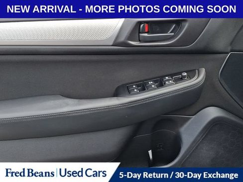 Used 2019 Subaru Outback 2.5i AWD/4WD image 17