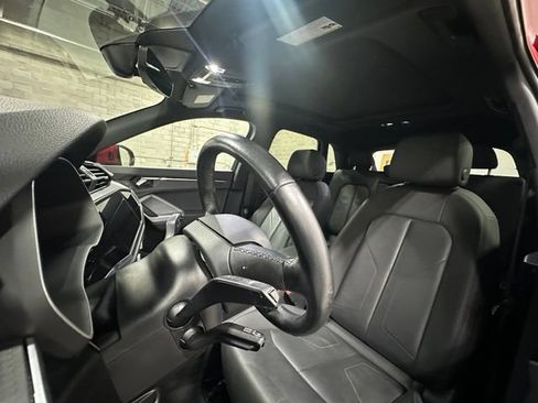 Used 2021 Audi Q3 2.0T Premium w/ Convenience Package AWD/4WD image 14