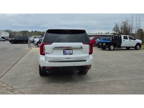 Certified 2022 GMC Yukon XL Denali w/ Denali Premium Package image 7