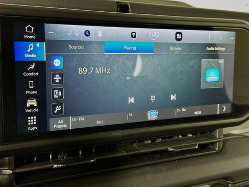 Used 2025 Jeep Wrangler Sahara w/ Safety Group image 21