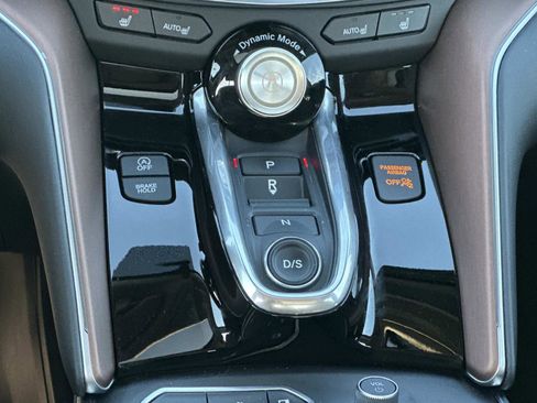 Certified 2023 Acura TLX w/ Technology Package image 24