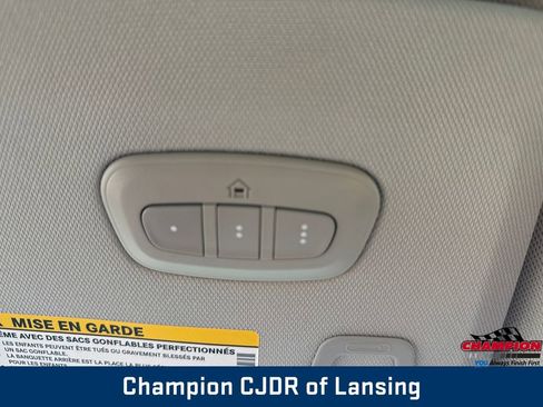 Used 2022 Jeep Grand Cherokee Limited image 45