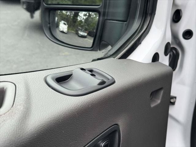 Used 2025 Ford Transit 250 Low Roof w/ Exterior Upgrade Package RWD image 21