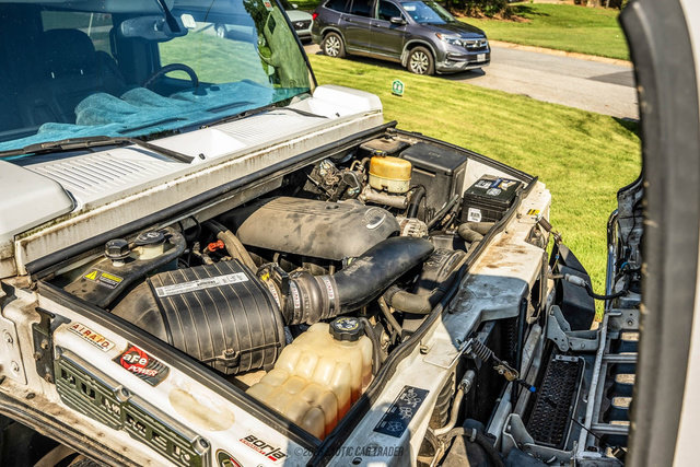 Used 2003 HUMMER H2 w/ Preferred Equipment Group AWD/4WD image 16