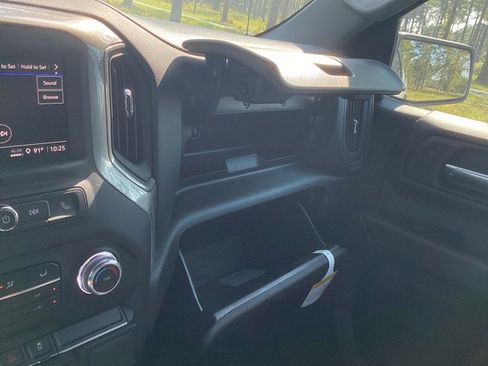 New 2025 GMC Sierra 1500 Pro w/ Pro Value Package image 24