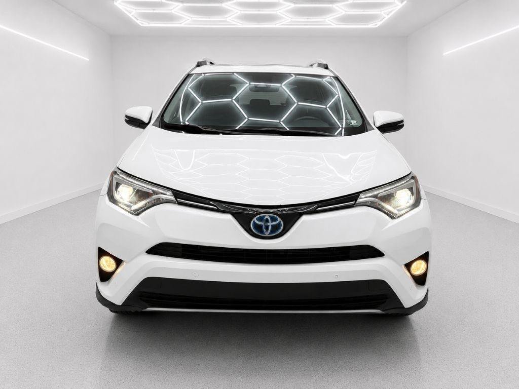 Used 2017 Toyota RAV4 Limited AWD/4WD image 8