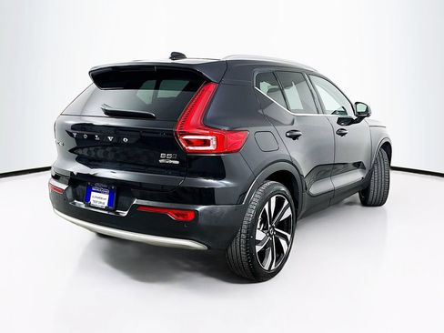 Used 2025 Volvo XC40 B5 Ultra w/ Protection Package AWD/4WD image 7