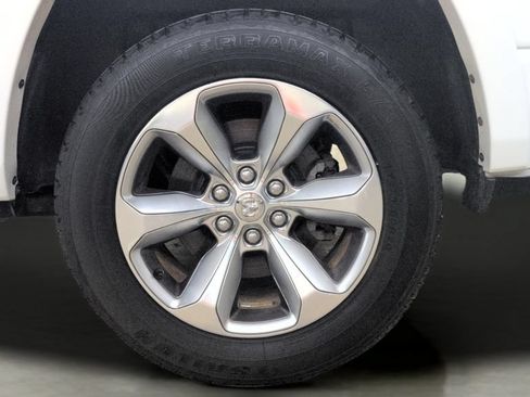 Used 2020 RAM 1500 Limited AWD/4WD image 32
