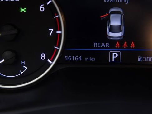 Used 2024 Nissan Sentra SV FWD image 25