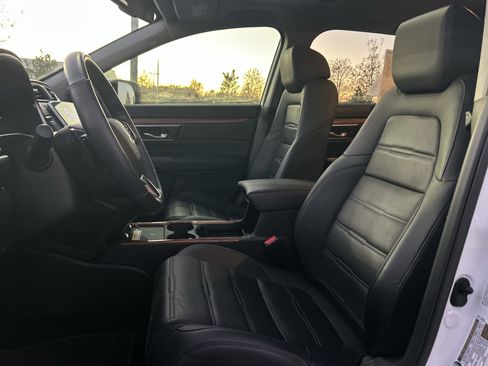 Certified 2022 Honda CR-V Touring image 24