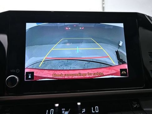 Used 2025 Toyota Camry LE FWD image 12