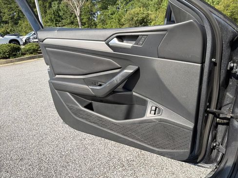 Used 2024 Volkswagen Jetta S FWD image 15