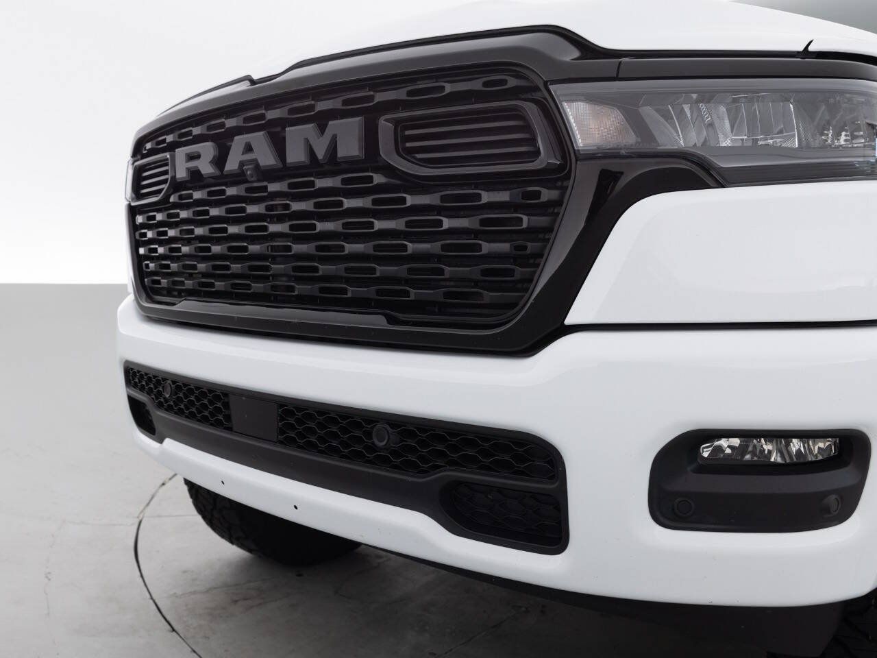 Used 2025 RAM 1500 Big Horn AWD/4WD image 15