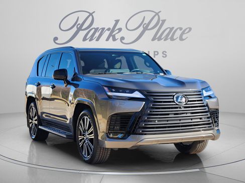 New 2026 Lexus LX 700h Luxury AWD/4WD image 4