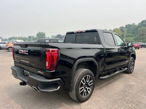 Used 2021 GMC Sierra 1500 AT4 w/ AT4 Value Package AWD/4WD image 5
