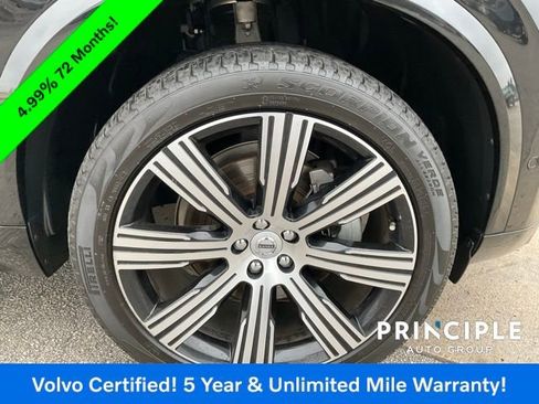 Certified 2023 Volvo XC90 B6 Ultimate w/ Protection Package Premier image 11
