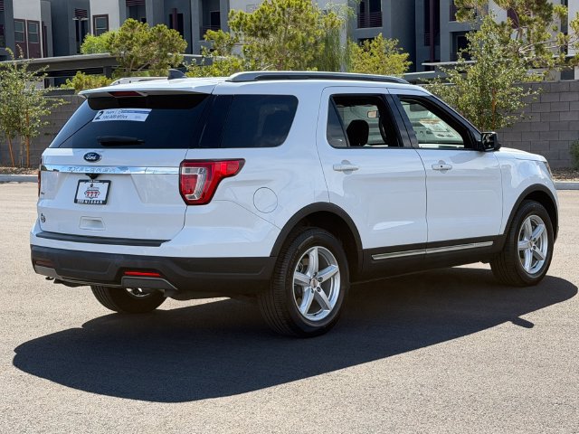 Used 2019 Ford Explorer XLT FWD image 6