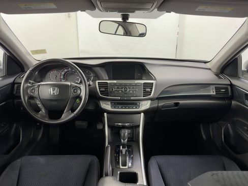 Used 2014 Honda Accord Sport image 16