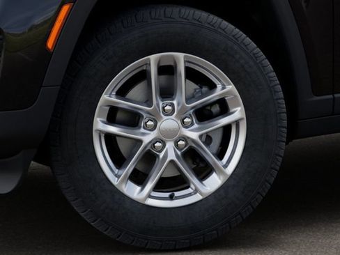 New 2026 Jeep Grand Cherokee Laredo X AWD/4WD image 8