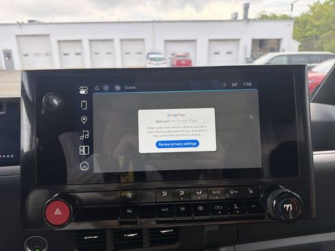 Used 2024 Chevrolet Brightdrop 600 w/ Commercial Equipment Package AWD/4WD image 18