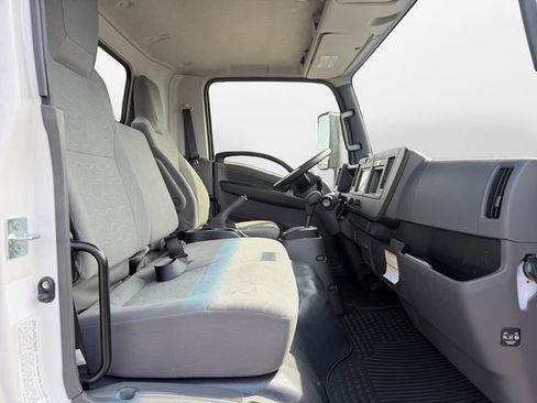 New 2025 Chevrolet Low Cab Forward 4500 XD image 7