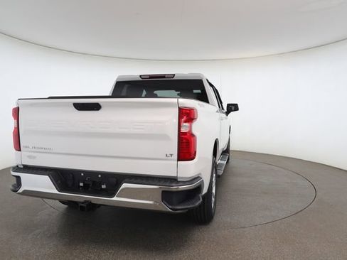 Used 2021 Chevrolet Silverado 1500 LT image 17