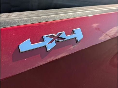 New 2026 GMC Sierra 1500 SLT w/ SLT Premium Plus Package image 10