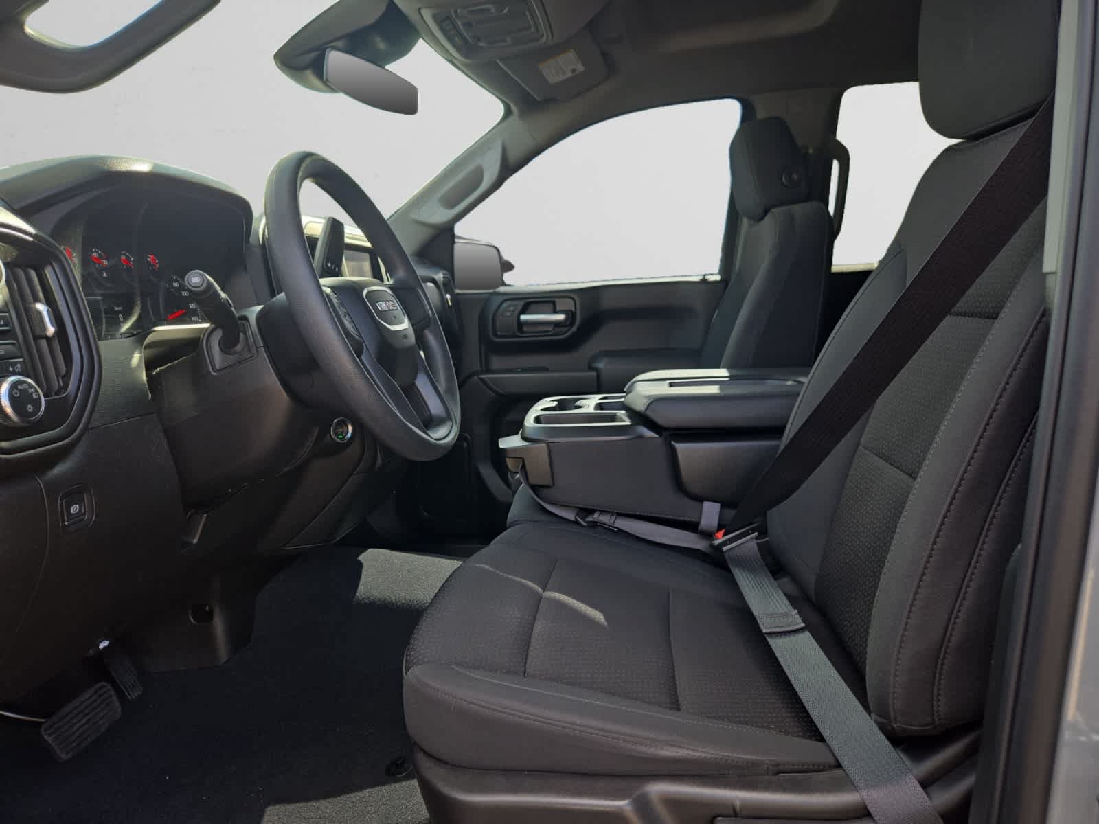 Used 2025 GMC Sierra 1500 Pro w/ Pro Value Package AWD/4WD image 9