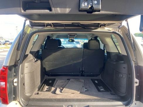 Used 2012 Chevrolet Tahoe LS image 13