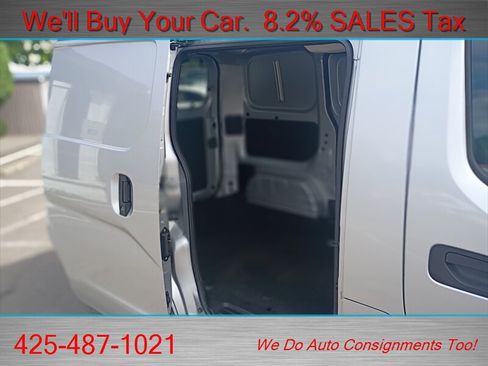 Used 2017 Chevrolet City Express LT w/ Technology Package FWD image 22