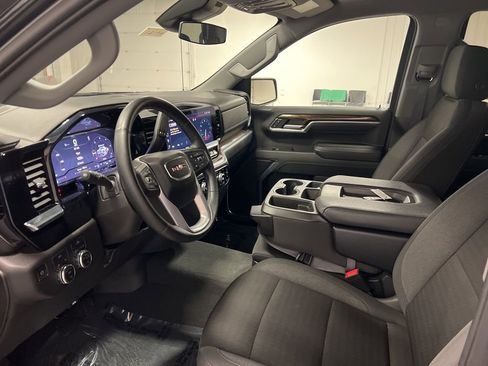 Certified 2024 GMC Sierra 1500 Elevation image 10