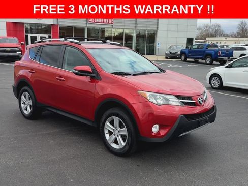 Used 2014 Toyota RAV4 XLE image 2